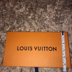 #louisvuitton #lv #box #gift #sale #consignment